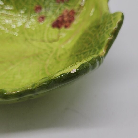 Green Leaf-Shaped Ceramic Bowl By Gates Ware - Picture 8 of 8